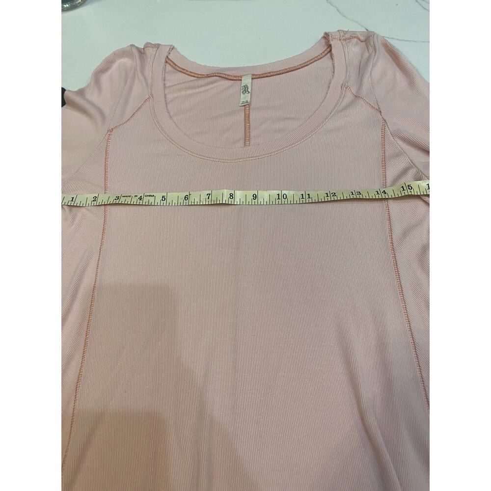 Free People January Oversized Pink Henley Size Medium - Picture 7 of 7